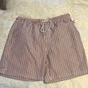 Old Navy Men’s Bathing Suit/swim trunks - Size L NWT